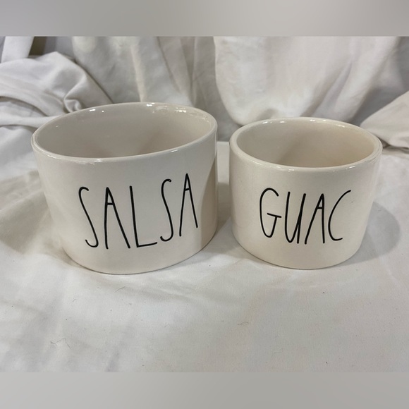 Rae Dunn salsa and guacamole dishes - Picture 1 of 4
